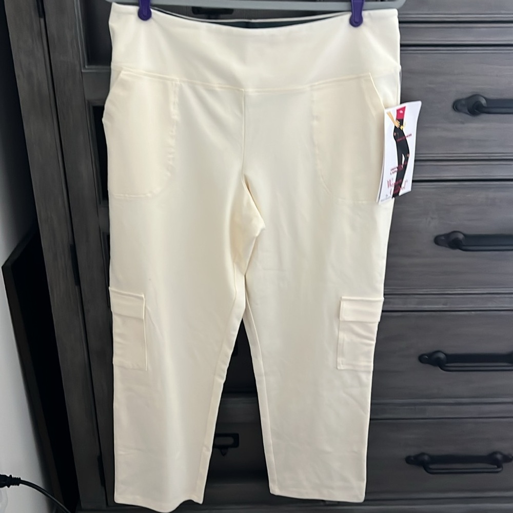 Women with Control Petite All Purpose Tummy Control Pant